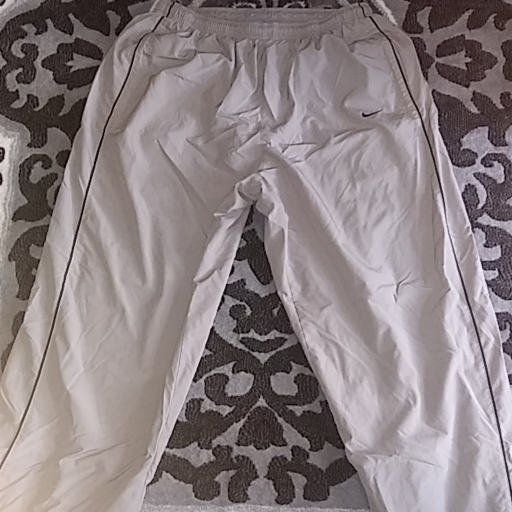 Nike windbreaker pants